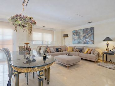 House with balcony for sale in Avinguda Blasco Ibáñez, Albal, Spain