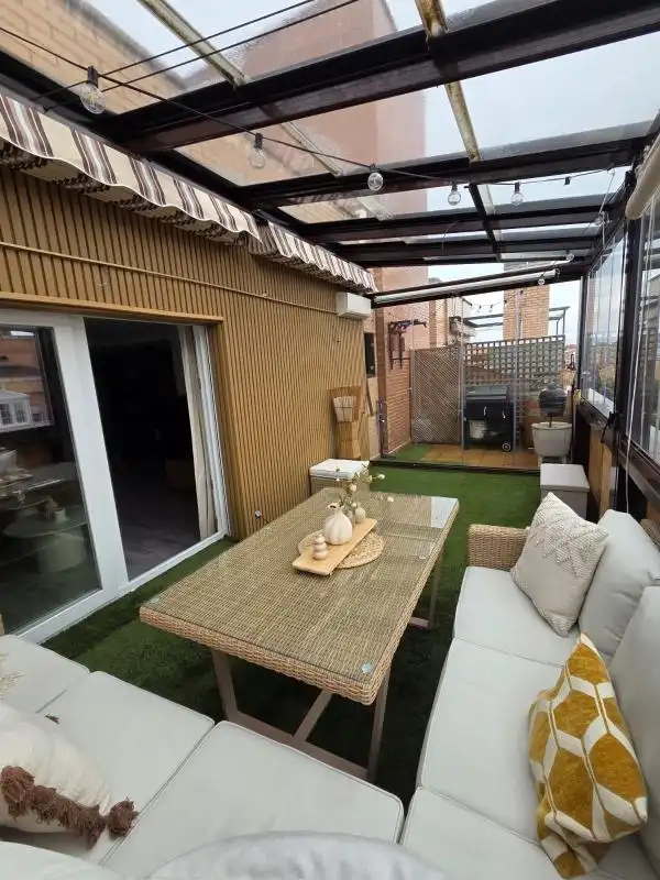 Terrace of Attic for sale in  Madrid Capital  with Air Conditioner, Heating and Private garden