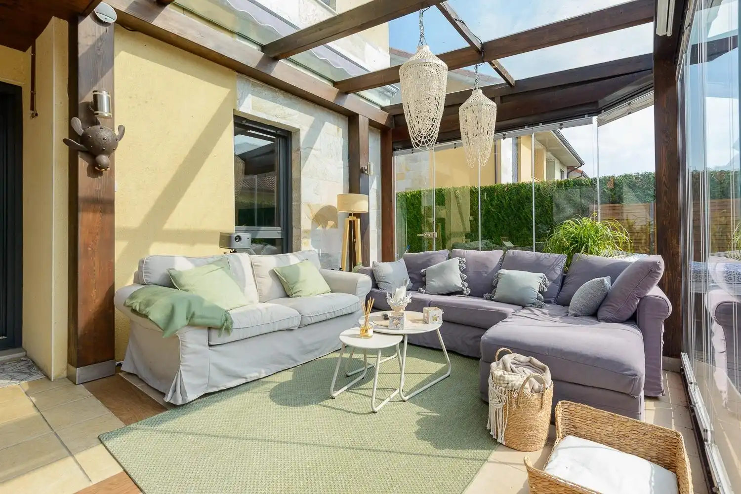 Terrassa de Casa adosada en venda en Siero amb Calefacció, Jardí privat i Traster