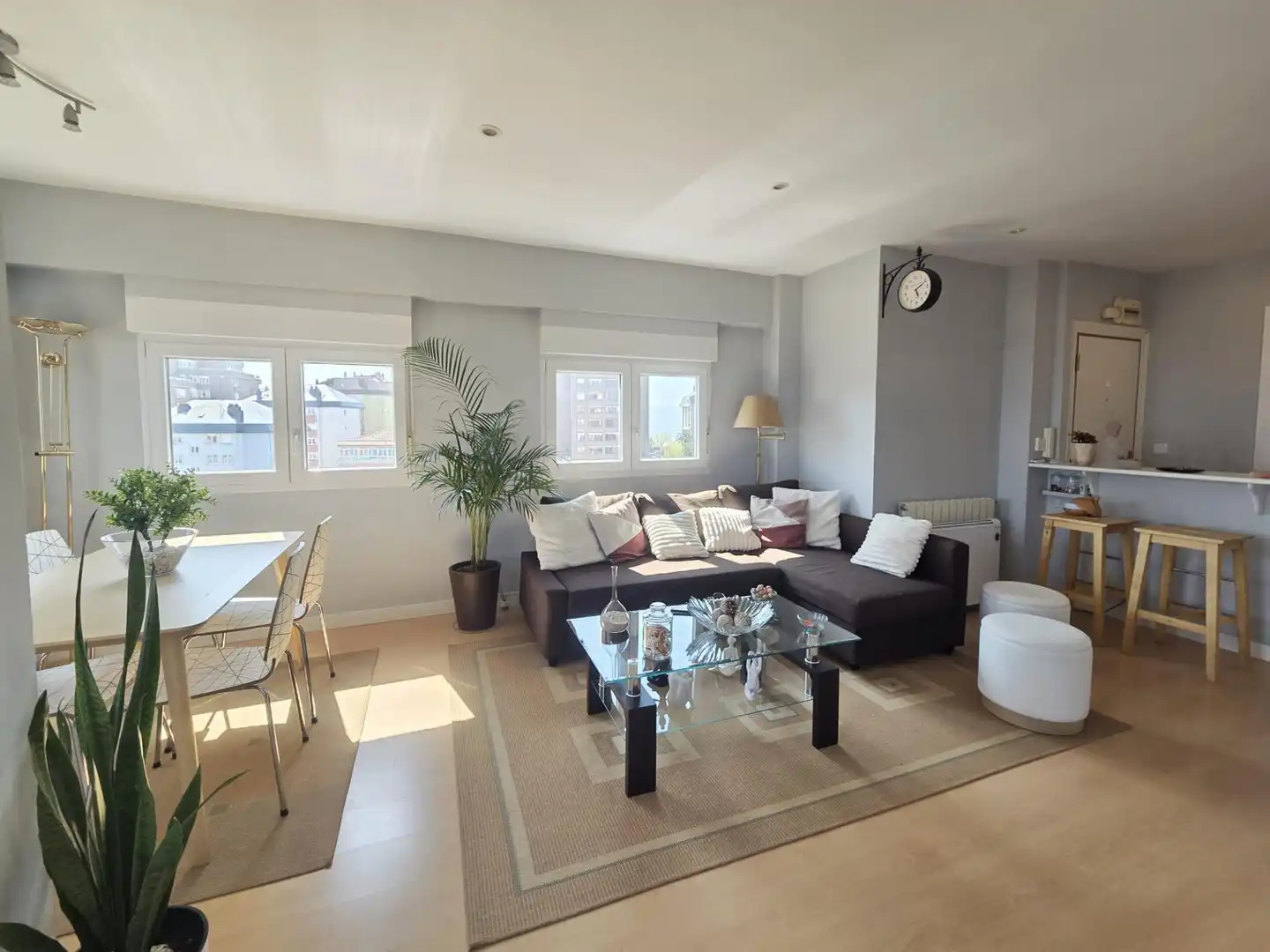 Flat for rent in Calle FERNANDO RIOS, Los Castros