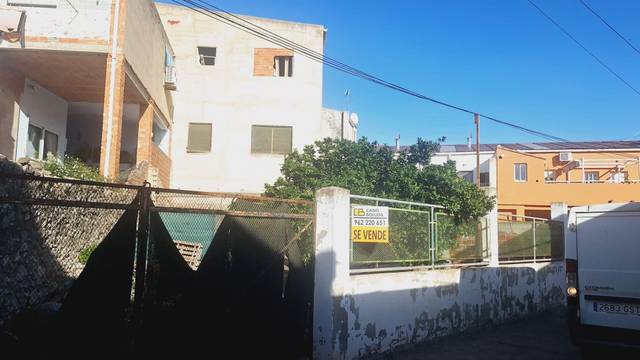 Edificio en Venta en Calle CATORCE DEL, 14 en Bolbaite