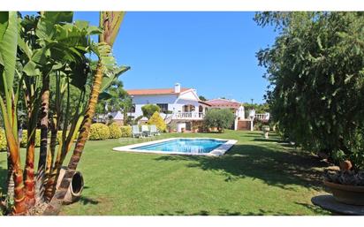 Jardí de Finca rústica en venda en Alaior amb Aire condicionat, Terrassa i Piscina