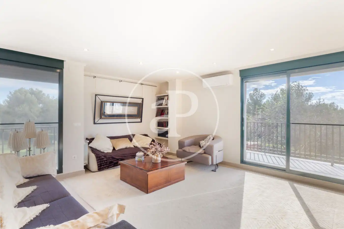 Sala de estar de Finca rústica en venta en Torrent con Aire acondicionado, Calefacción y Jardín privado