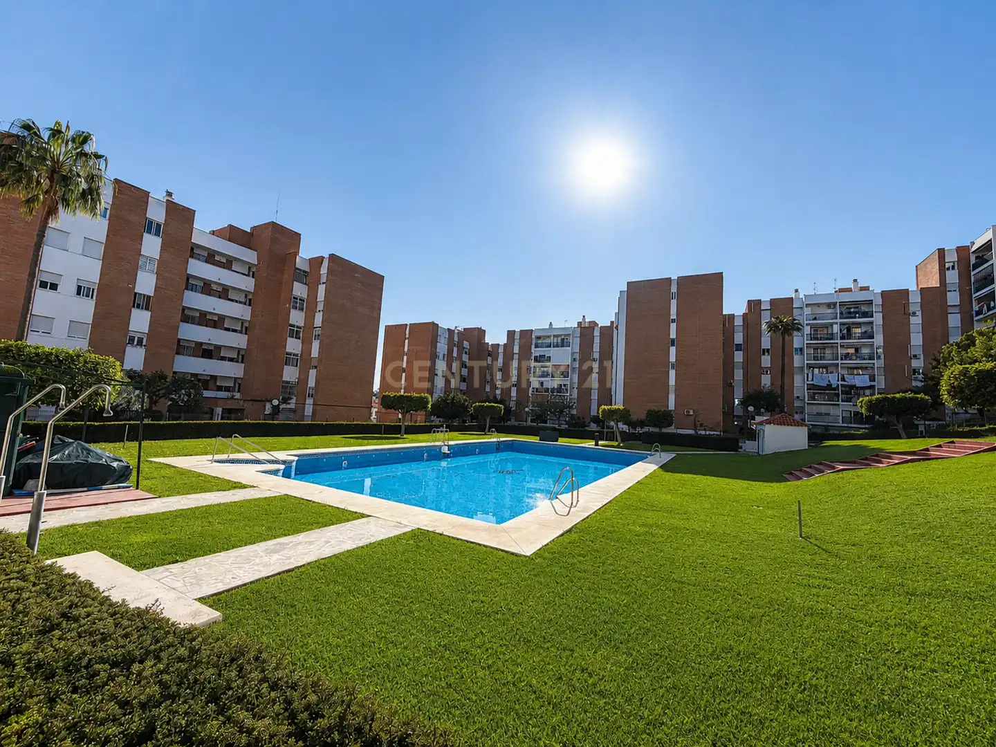 Apartamento con piscina en venta en Avenida las Palmeras, Benalmádena, Spain, imagen 3