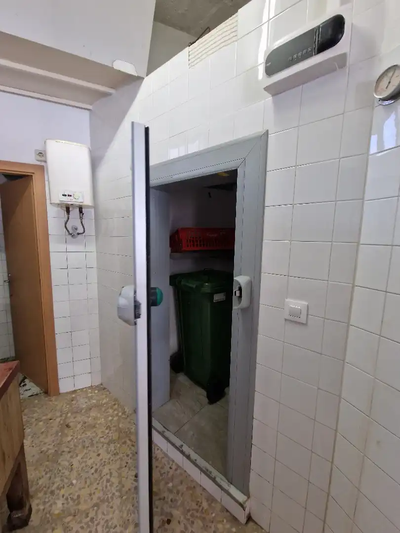 Gewerbefläche zum Verkauf in Rúa Concepción Arenal 116, imagen 7