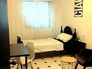 Habitación de Piso de alquiler en Coria con Amueblado y Balcón