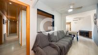 Living room of Attic for sale in Sant Vicenç Dels Horts  with Air Conditioner and Terrace