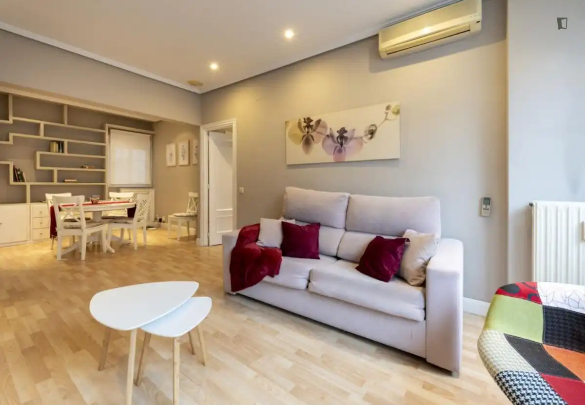 Mini appartamento con ascensore in affitto a Barrio de Salamanca, imagen 9