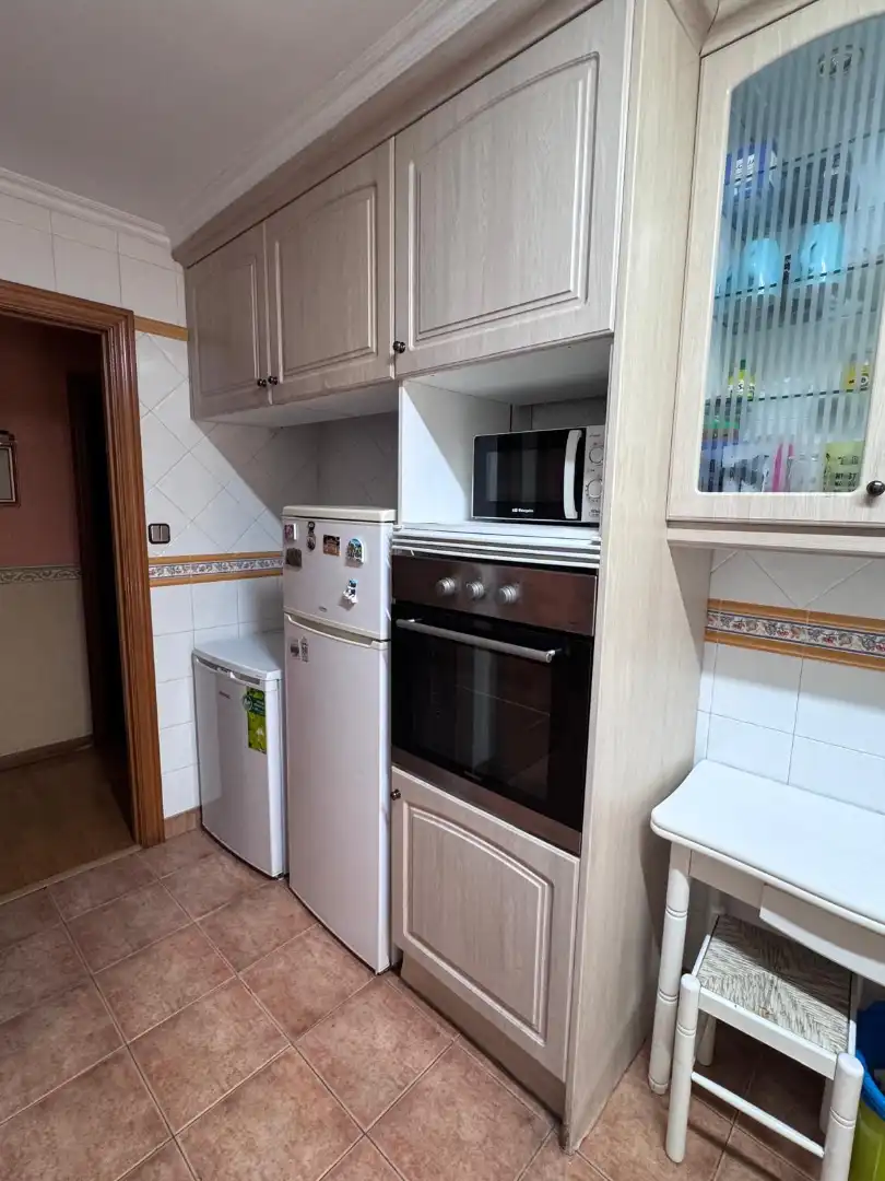 Kitchen of Flat for rent in Lleida  with Air Conditioner, Heating and Terrace
