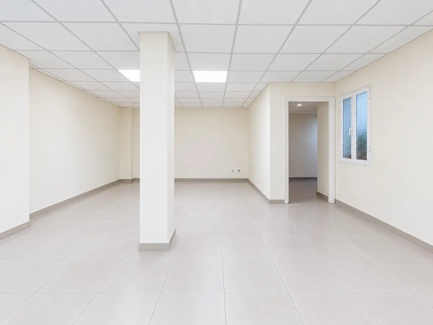 Büro zum Verkauf in Tetuán