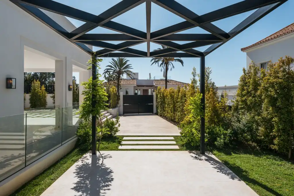 Villa con piscina in vendita a Nueva Andalucía, imagen 27