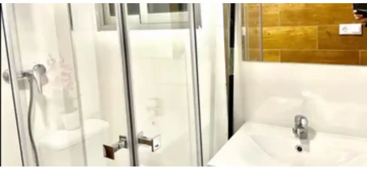 Baño de Piso para compartir en Xàtiva con Aire acondicionado, Calefacción y Parquet