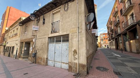 Foto 2 de Casa o chalet en venta en Calle Santa Rosa, Benavente, Zamora