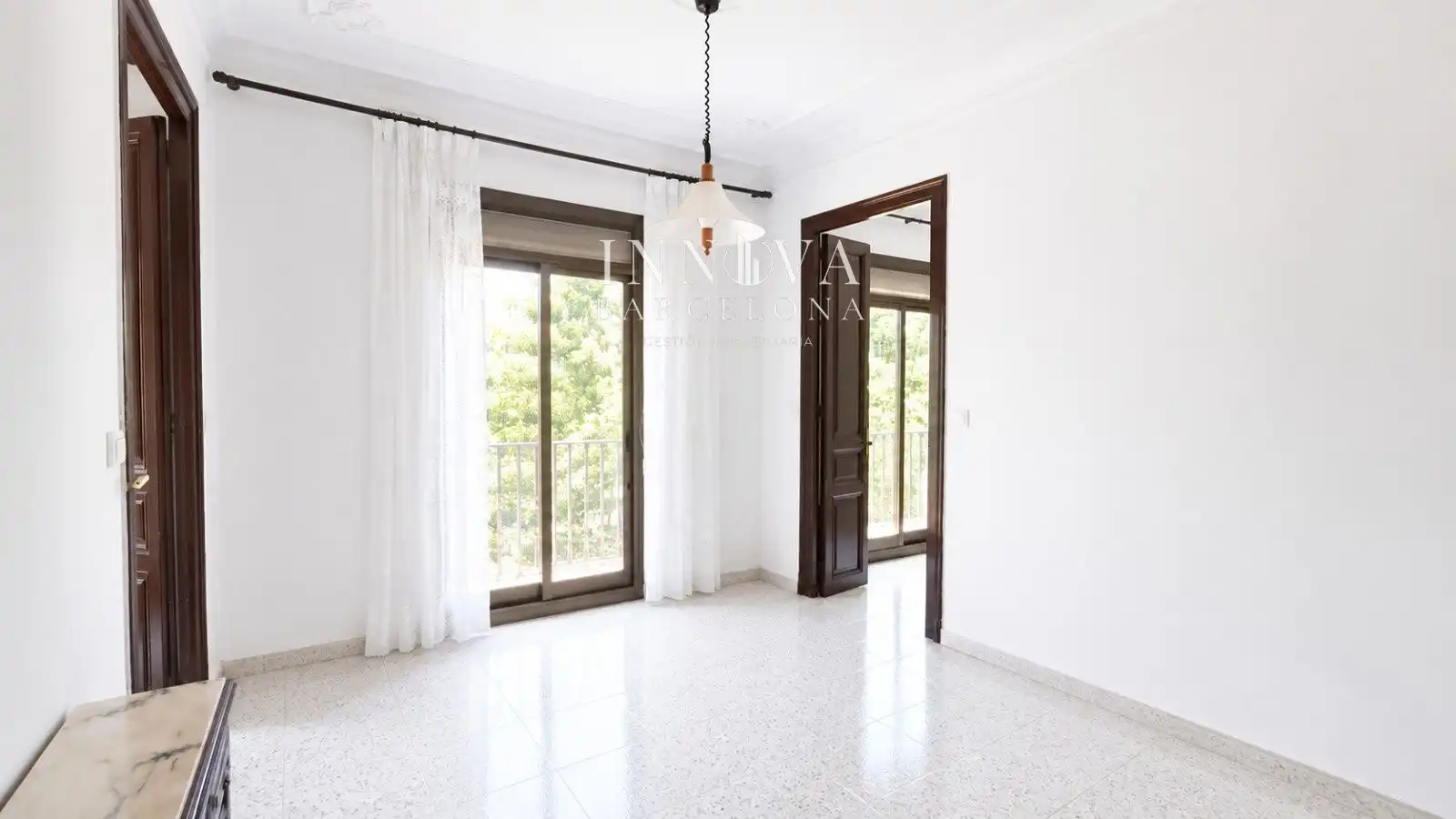 Wohnung zum Verkauf in Maria Casas Mira, El Raval