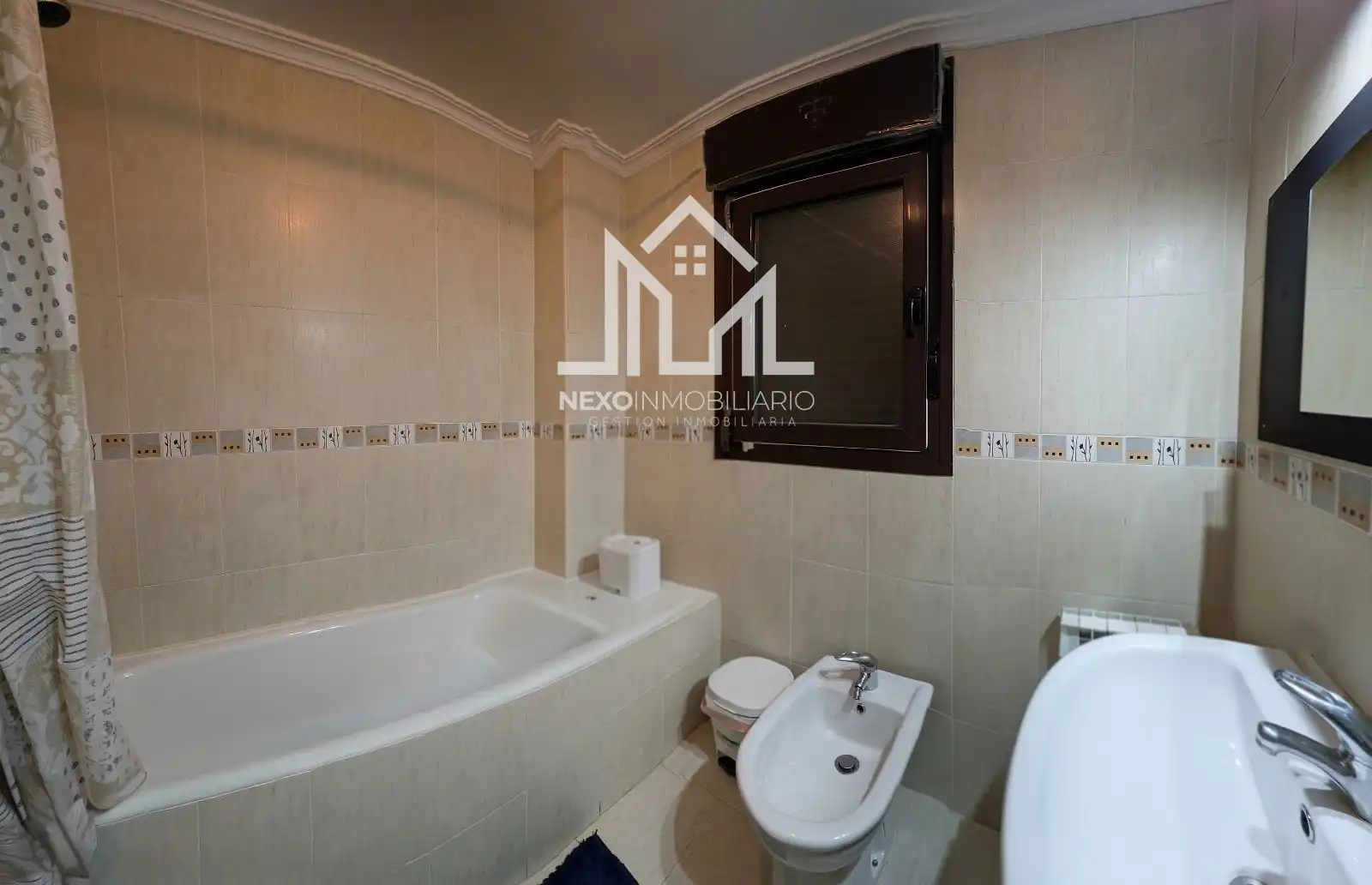 Piso en venta en Doménico Veneciano, El Quiñón