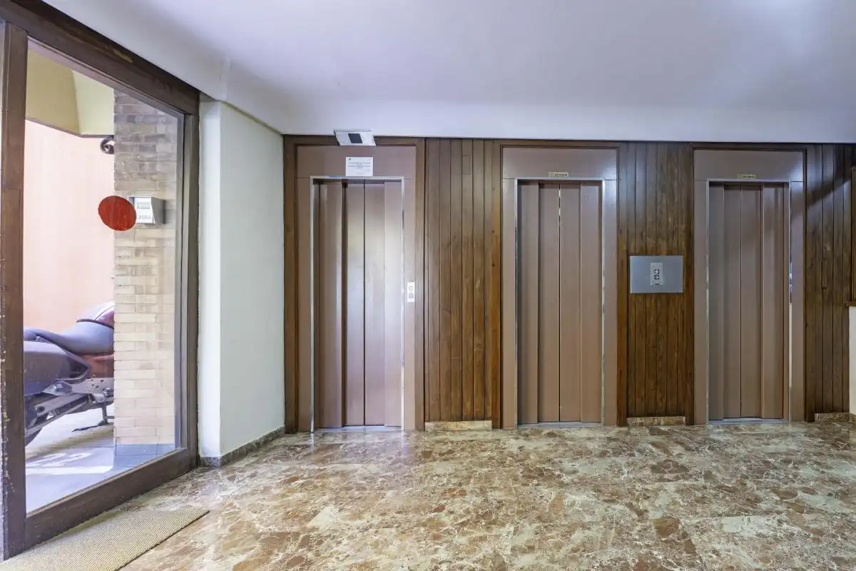 Piso en venta en Sevilla con Aire acondicionado y Calefacción