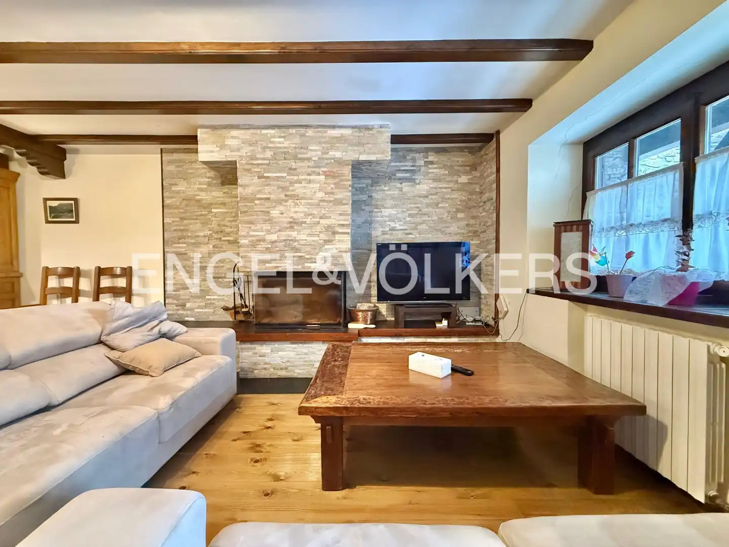 Piso de 3 habitaciones en alquiler en Vila, Encamp · 3 de 60