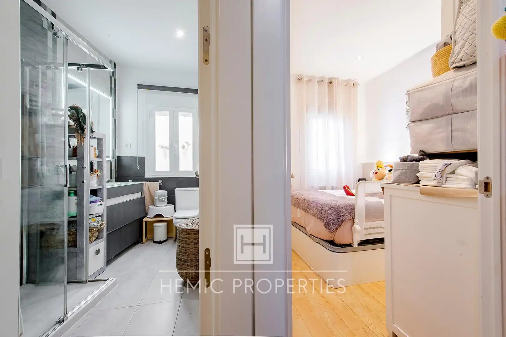Habitación de Apartamento en venta en Madrid con Aire acondicionado, Calefacción y Parquet