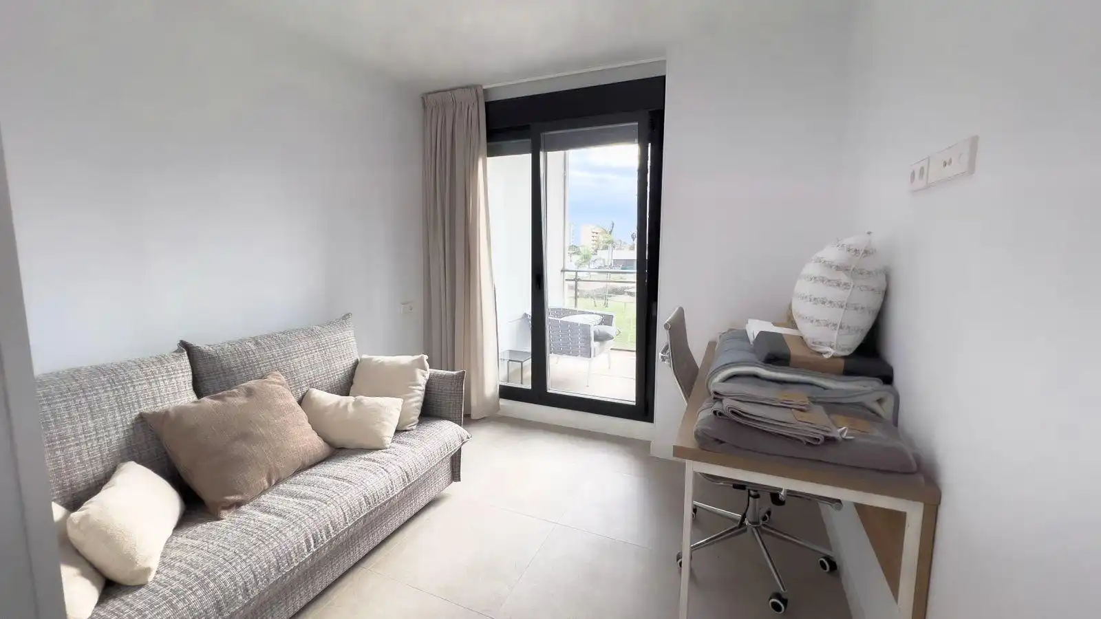 Habitación de Dúplex de alquiler en Calpe / Calp con Aire acondicionado, Terraza y Trastero