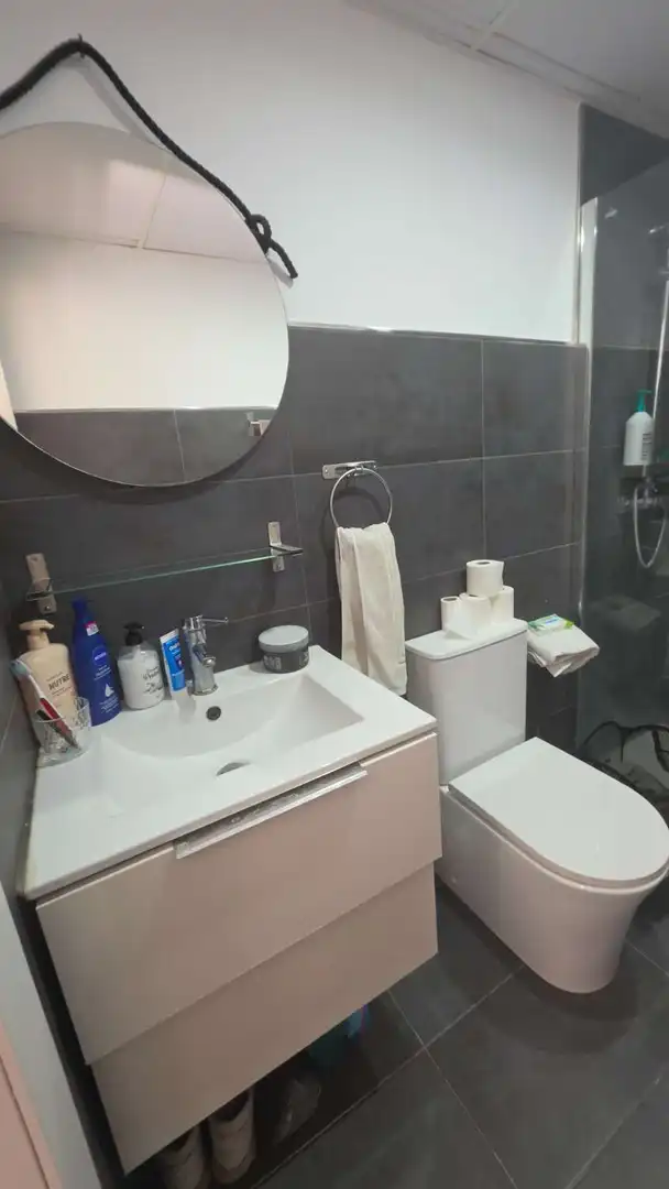Bathroom of Study for rent in Torremolinos  with Air Conditioner, Heating and Furnished