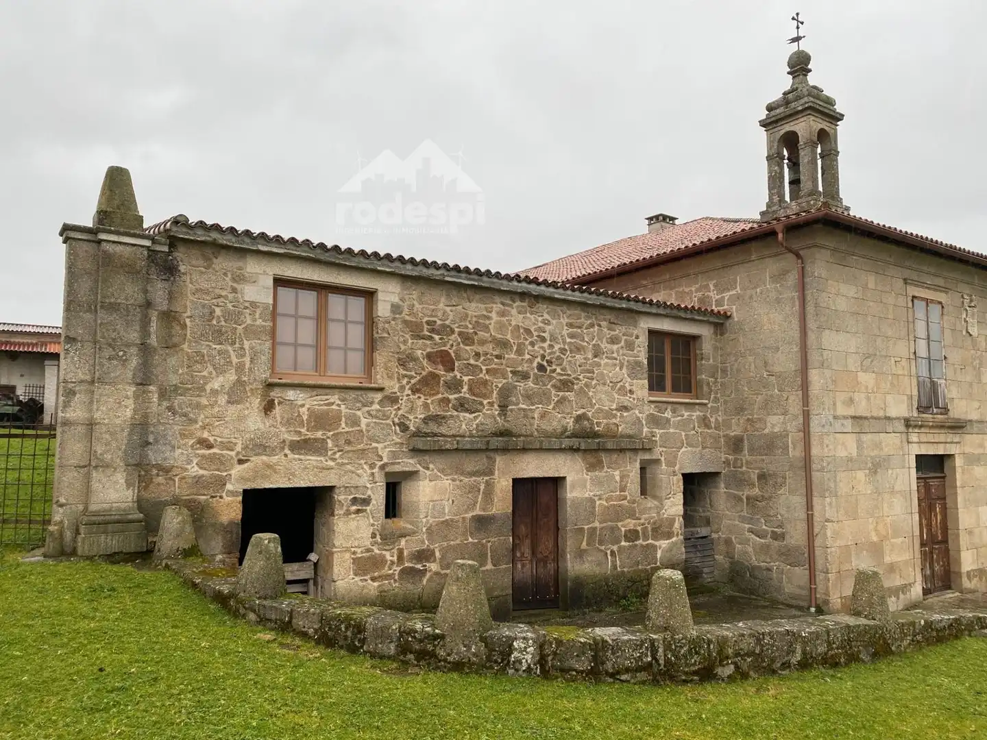Exterior view of Buildings for sale in Pantón