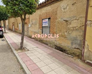 Vista exterior de Casa o xalet en venda en Castrogonzalo amb Calefacció