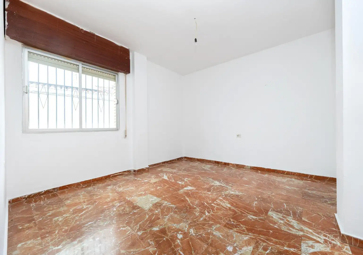 Chalet con terraza en venta en Calle Rumanía 2, imagen 13