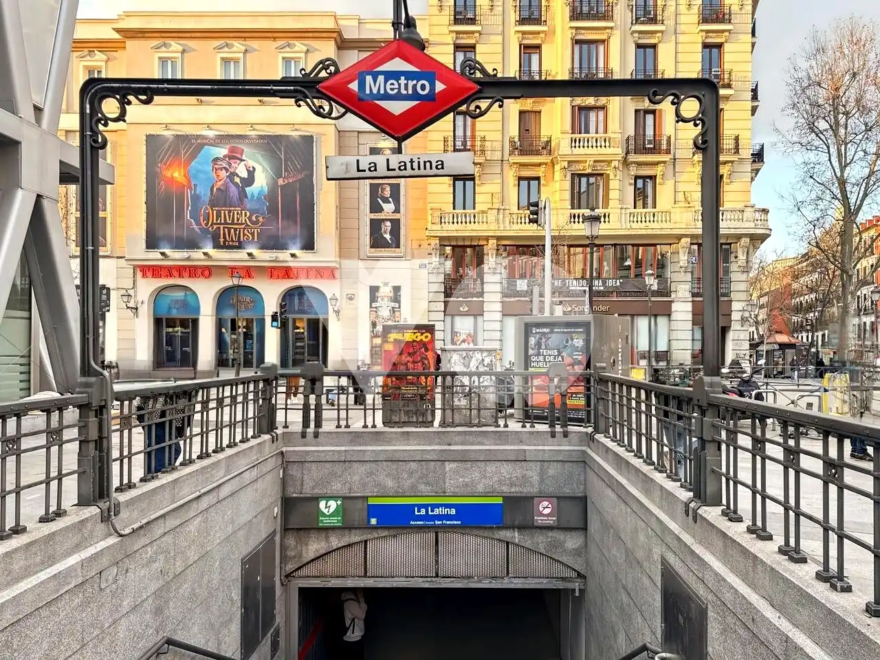 Vista exterior de Pis en venda en Madrid amb Calefacció, Terrassa i Moblat