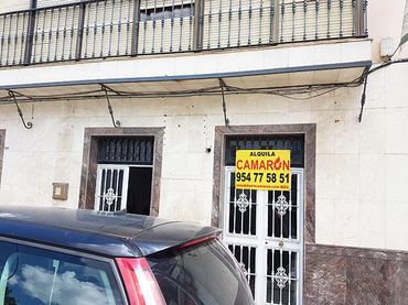 Local comercial en alquiler en Coria del Río