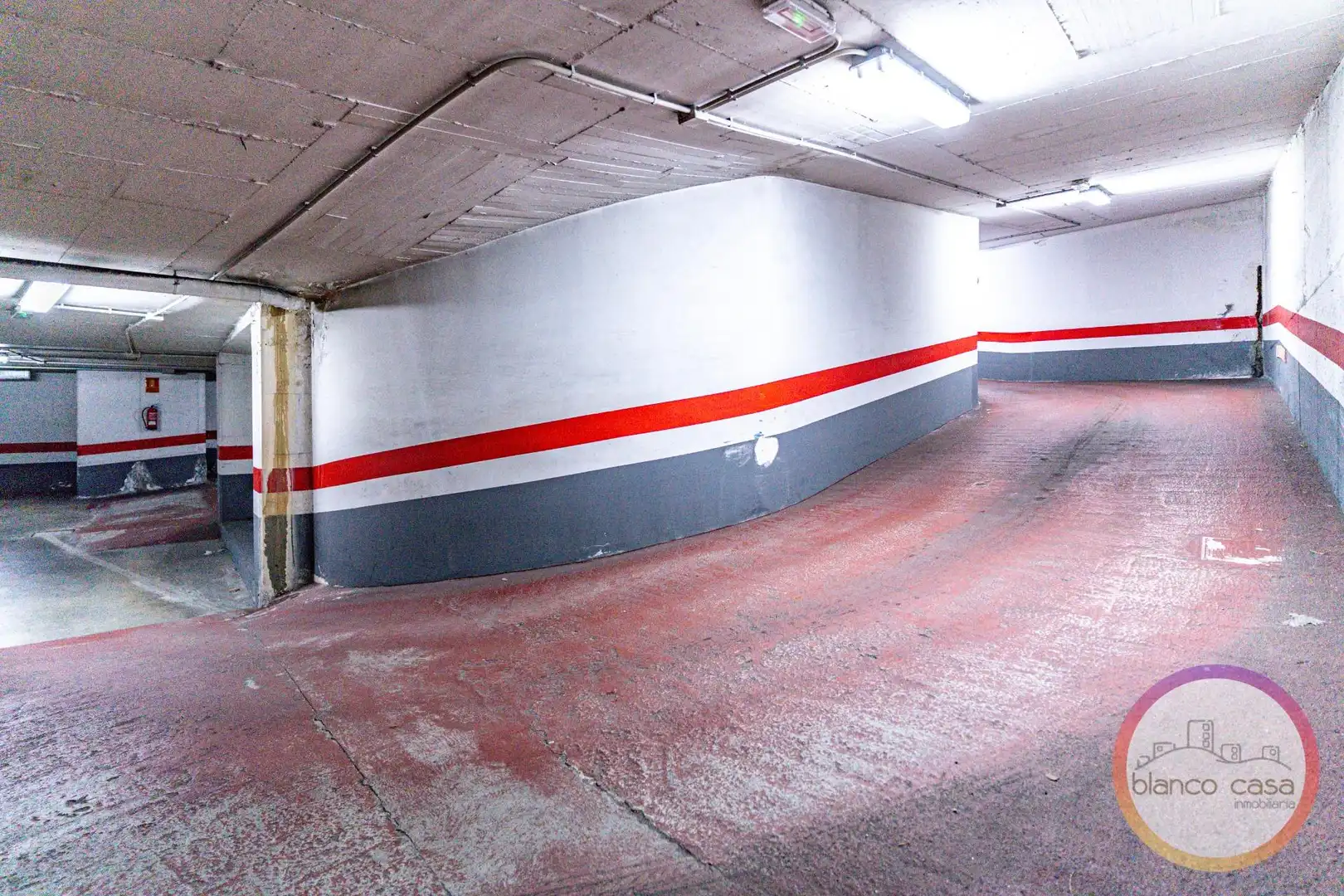 Parking de Garaje en venta en Carballo