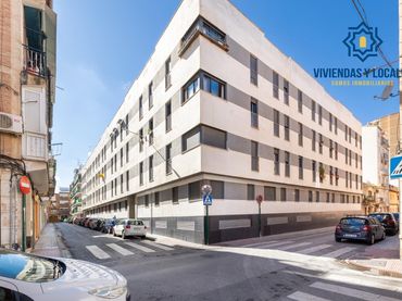 Pis amb ascensor en venda a Zaidín