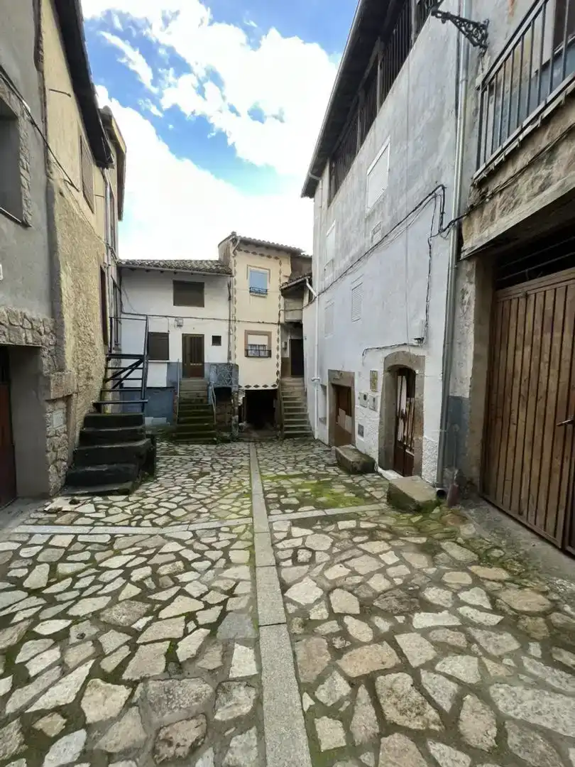 Vista exterior de Piso en venta en Villanueva del Conde, Salamanca