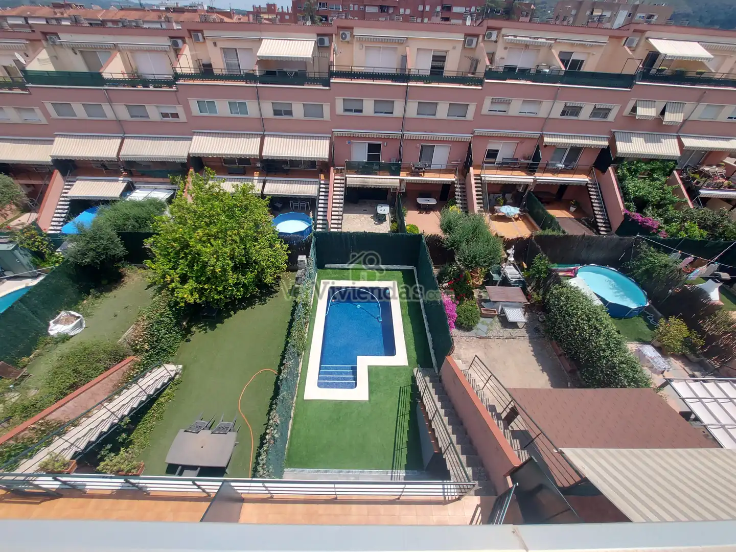 Piscina de Casa adosada en venta en Martorell con Aire acondicionado, Calefacción y Jardín privado