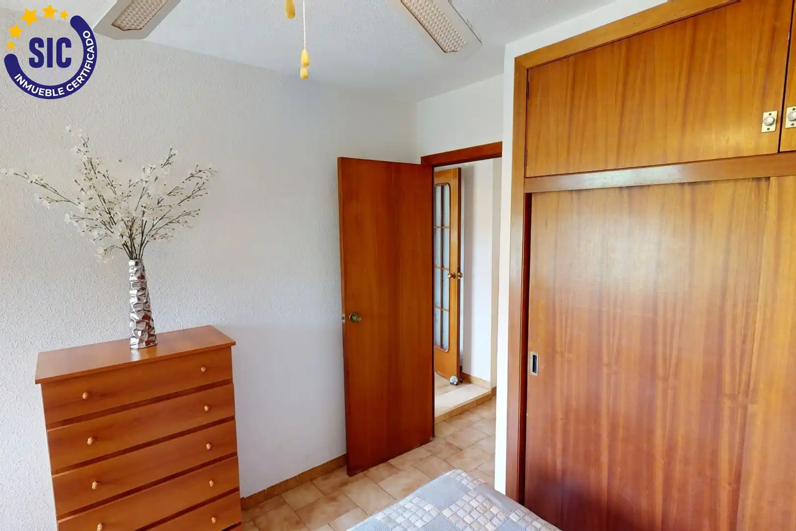 Habitación de Casa o chalet en venta en Benicasim / Benicàssim con Aire acondicionado, Jardín privado y Terraza