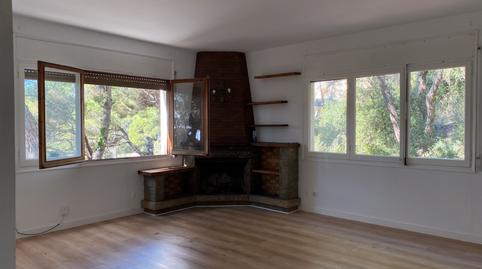 Foto 2 de Casa o xalet en venda a Carrer Les Agudes, L'Ametlla del Vallès, Barcelona