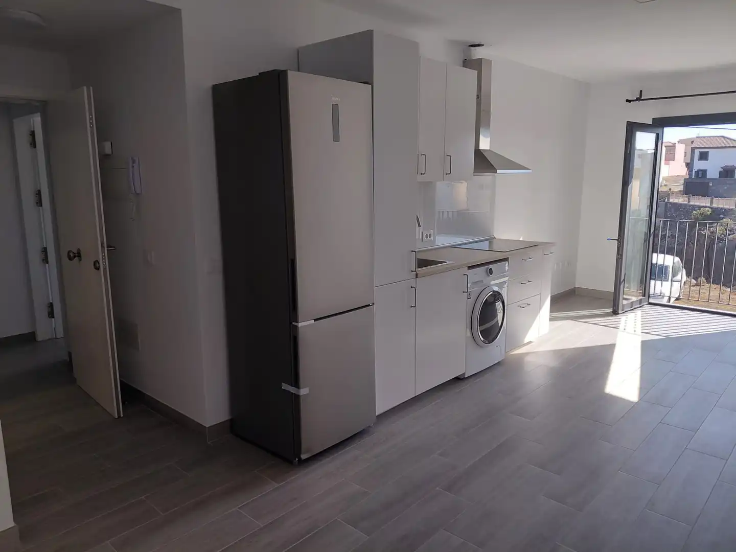 Küche von Wohnung zur Miete in Arico mit Ofen und Waschmaschine