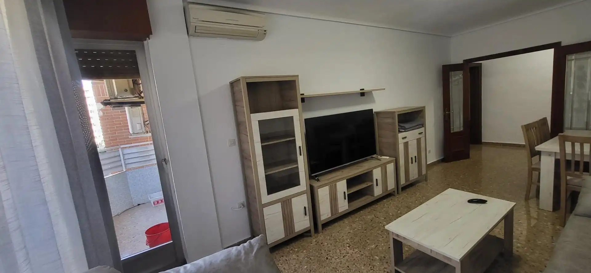 Living room of Flat for rent in Albacete  with Air Conditioner, Heating and Furnished