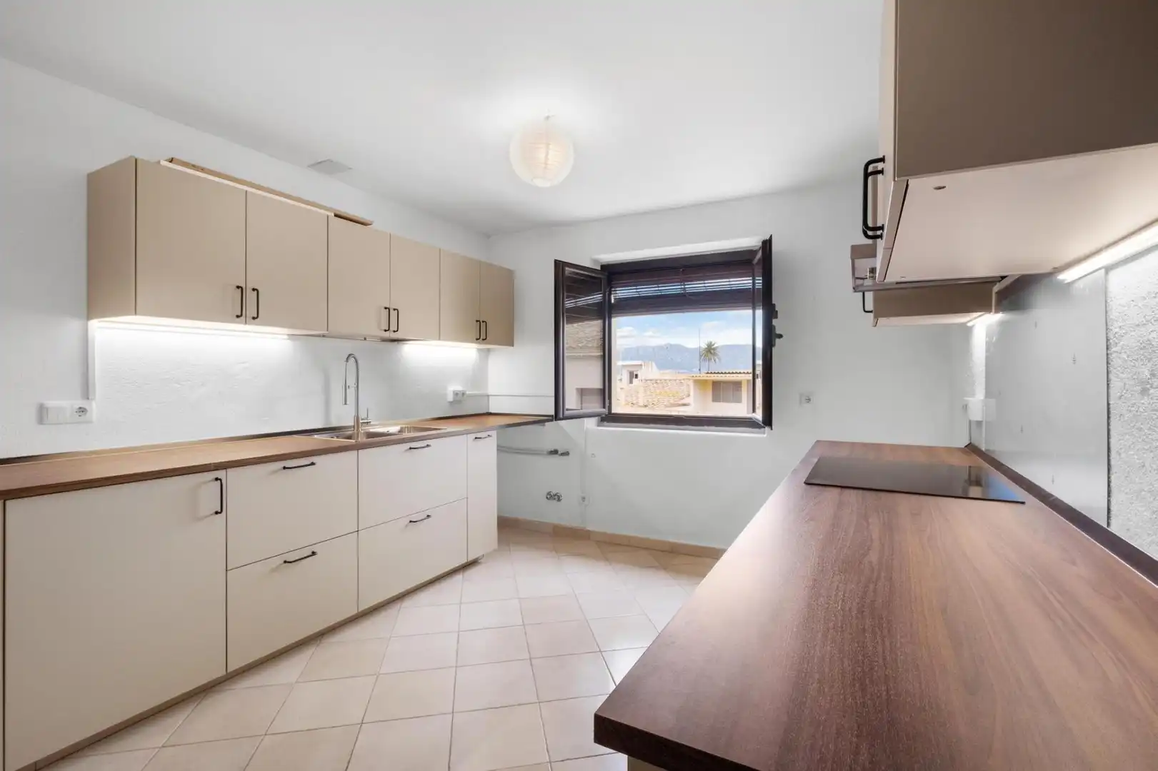 Kitchen of Houses for sale in Castelló d'Empúries
