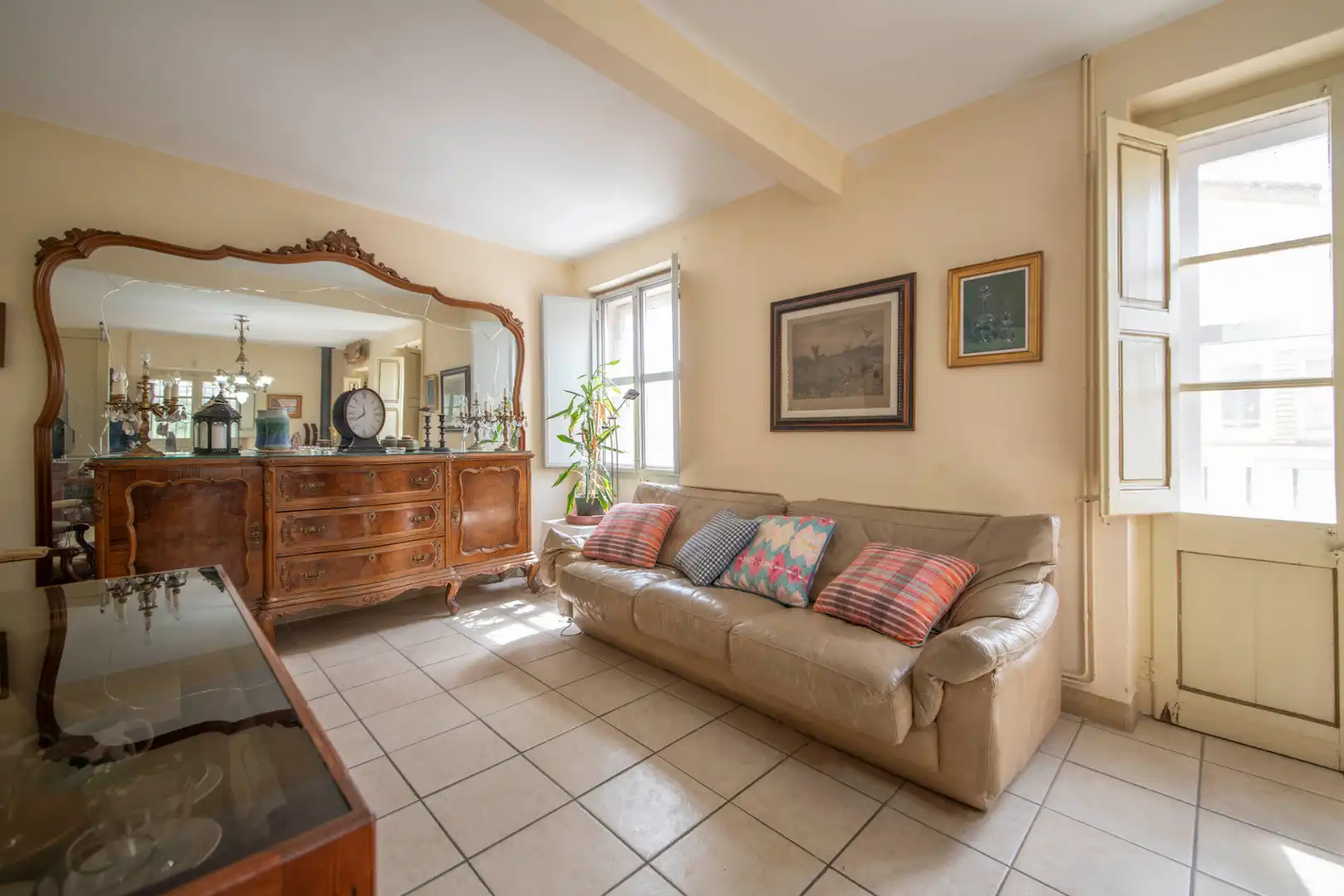 Sala de estar de Casa o chalet en venta en Sant Quintí de Mediona con Calefacción, Jardín privado y Terraza