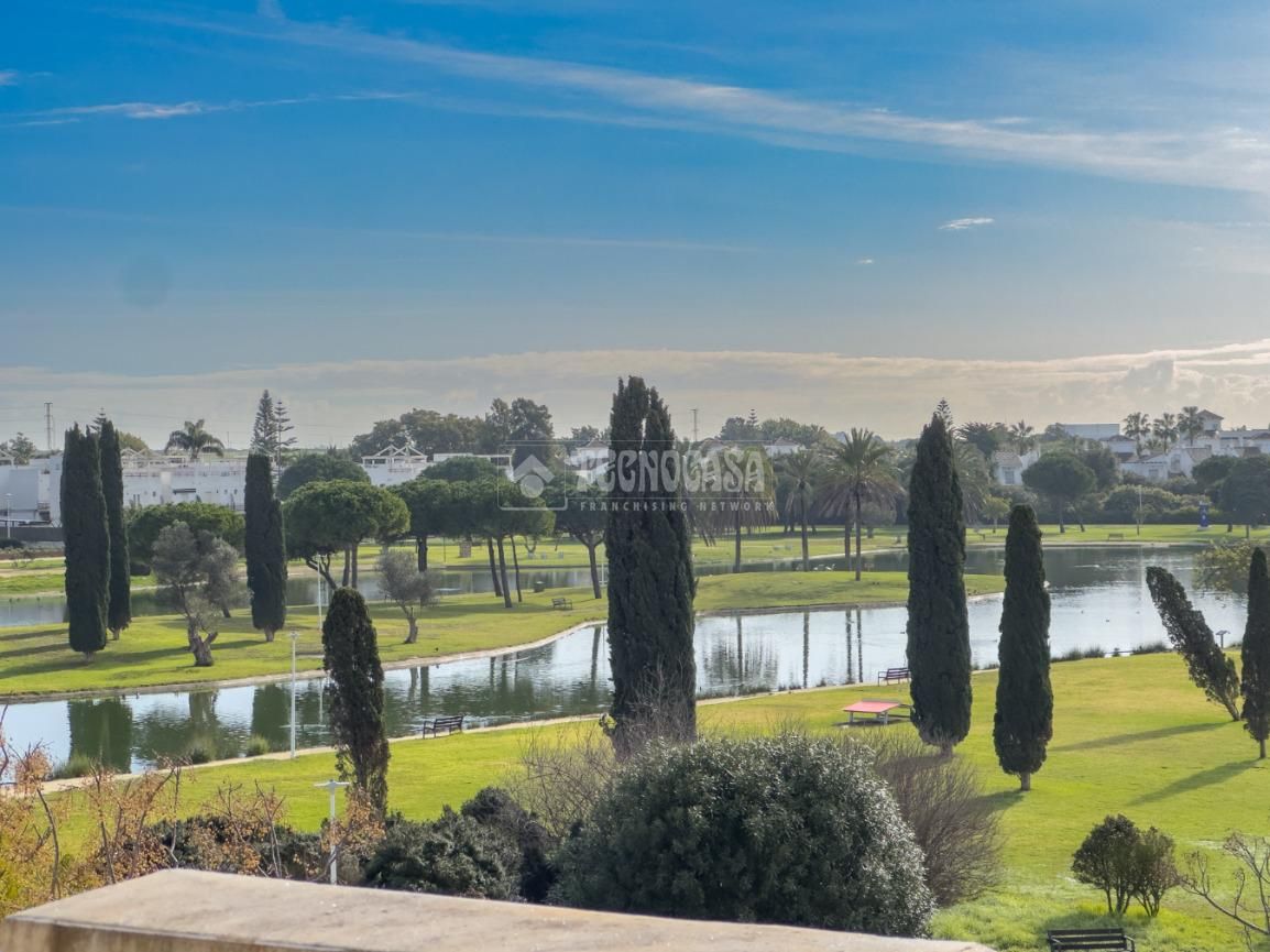 Jardí de Pis en venda en Chipiona amb Aire condicionat