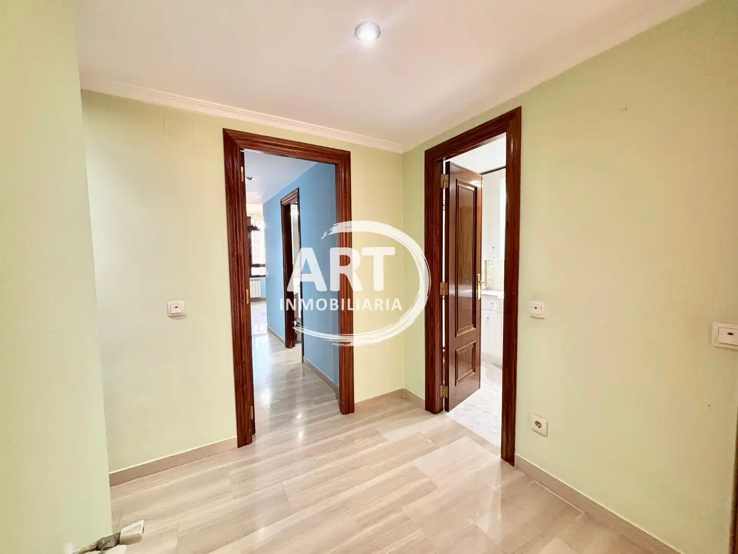Piso en venta en Valencia con Aire acondicionado, Calefacción y Terraza