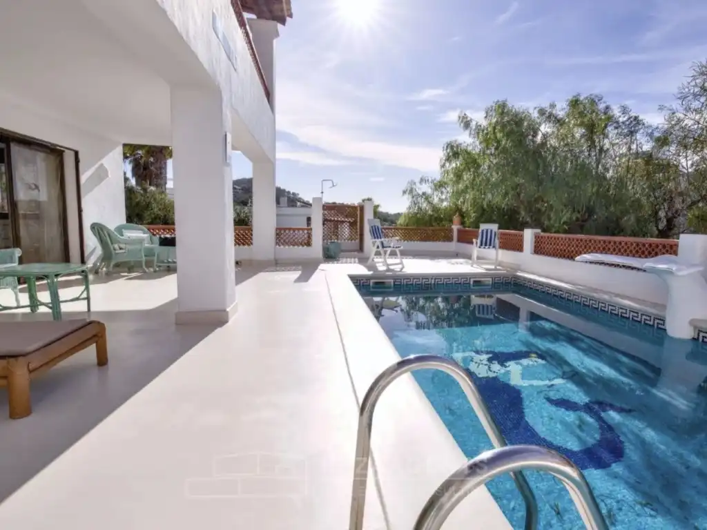 Haus mit Pool zum Verkauf in Calle Cisne, imagen 3