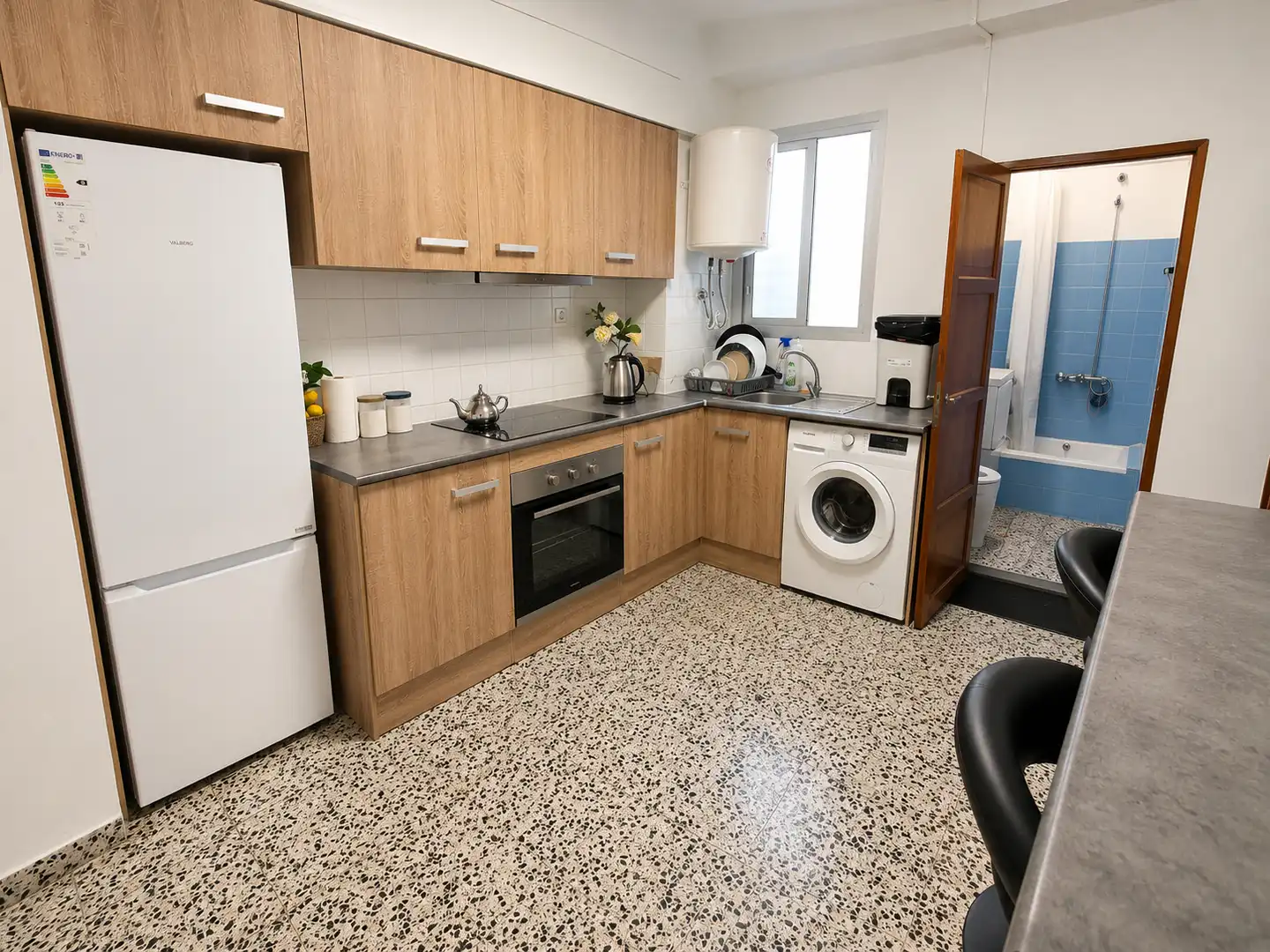 Cuina de Pis en venda en Alcoy / Alcoi amb Moblat, Forn i Rentadora