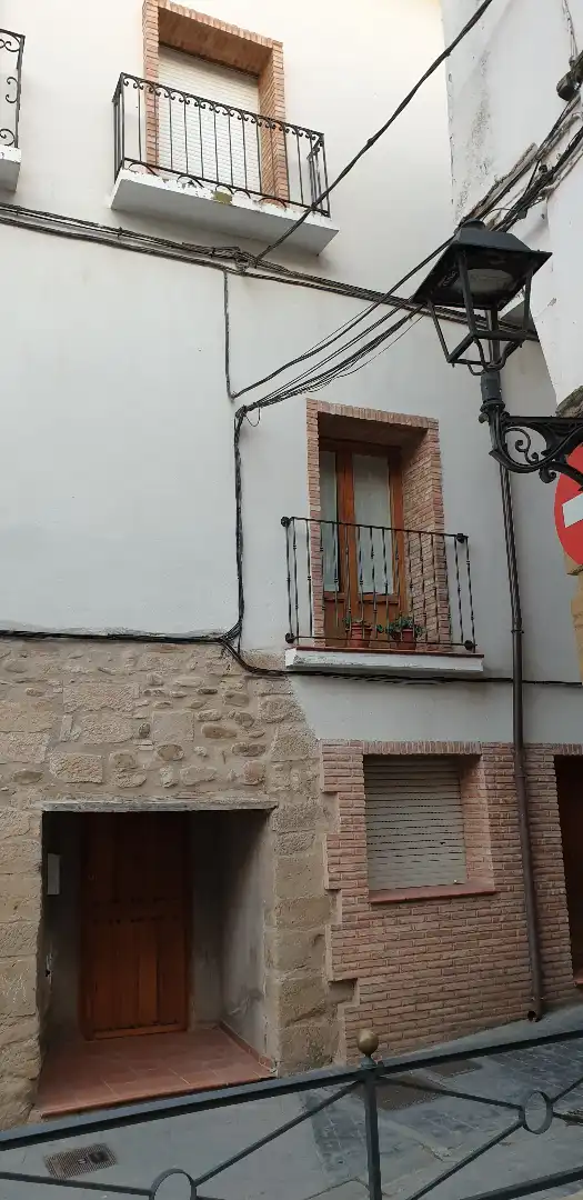 Adossat en venda a Murillo de Río Leza