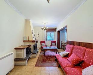 Living room of House or chalet for sale in Cambados  with Heating and Terrace