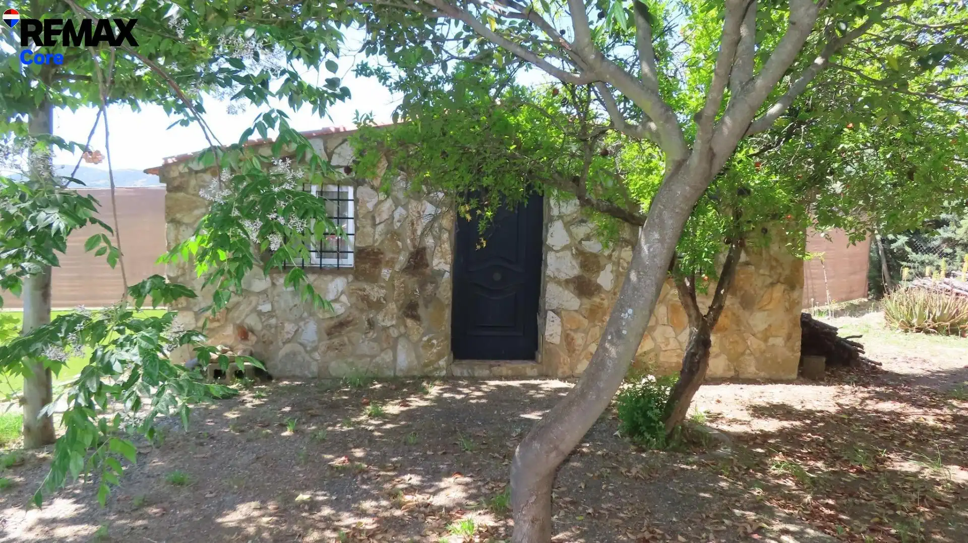 Vista exterior de Casa o xalet en venda en Villar del Rey amb Aire condicionat, Calefacció i Jardí privat