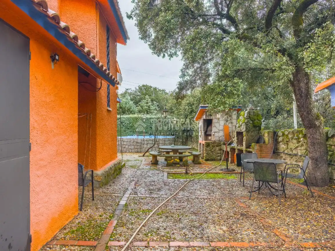 Jardín de Casa o chalet en venta en Nuevo Baztán con Aire acondicionado, Calefacción y Piscina
