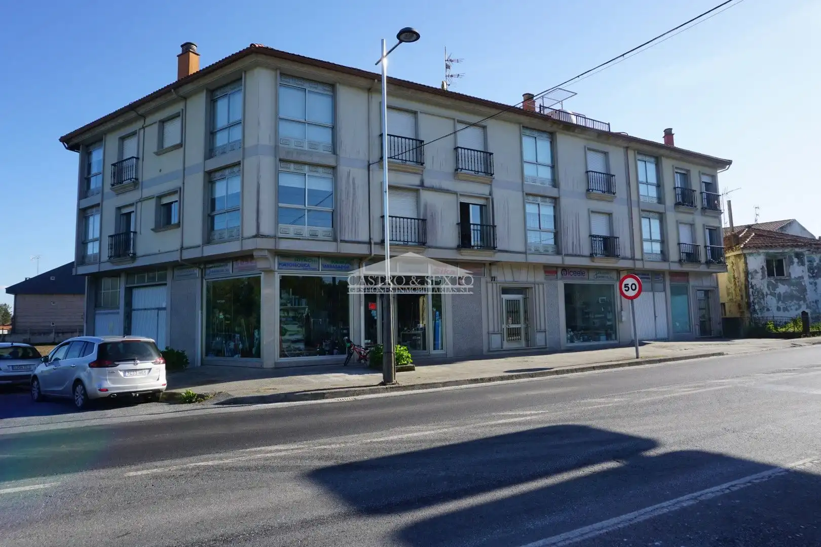 Local commercial à vendre à Rúa Calvo Sotelo 25, imagen 3