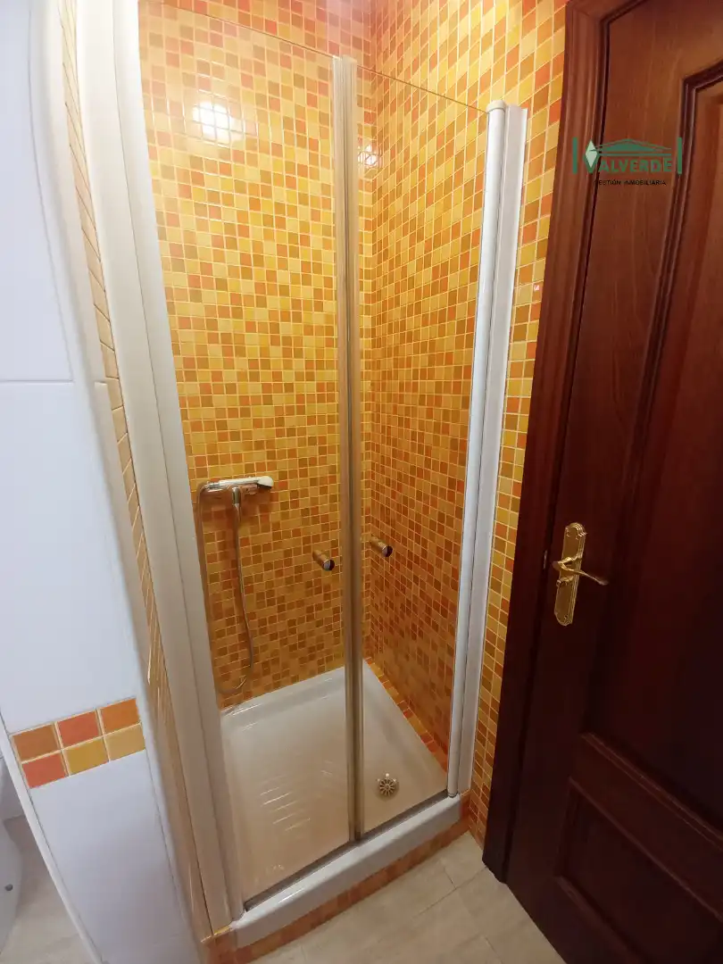 Wohnung zur Miete in Calle Puentezuelas, Centro - Sagrario