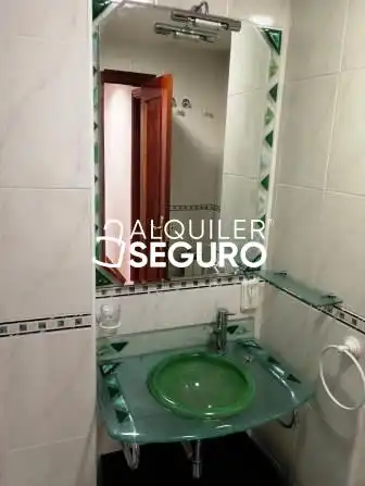 Baño de Piso de alquiler en Valladolid con Calefacción